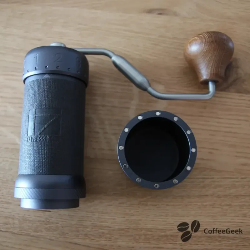 Sanfte Neigung Behälter J-Ultra