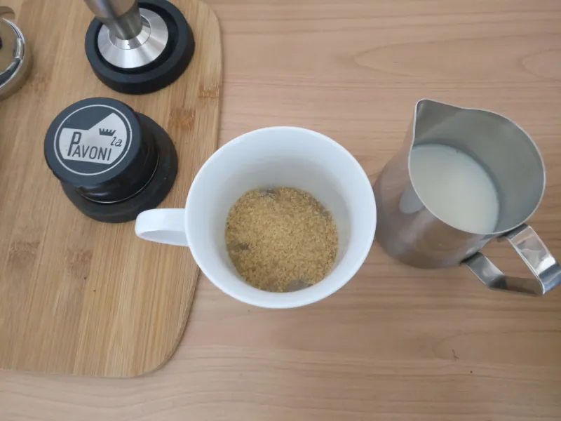 Ingredients in the cup