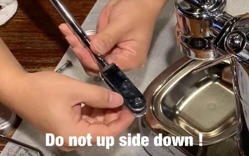 Reassembling the lever