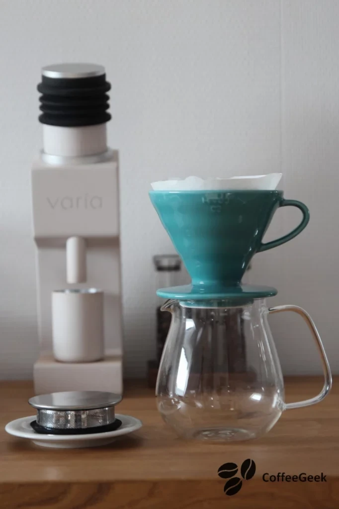 Using the Kinto Unitea with a Hario V60