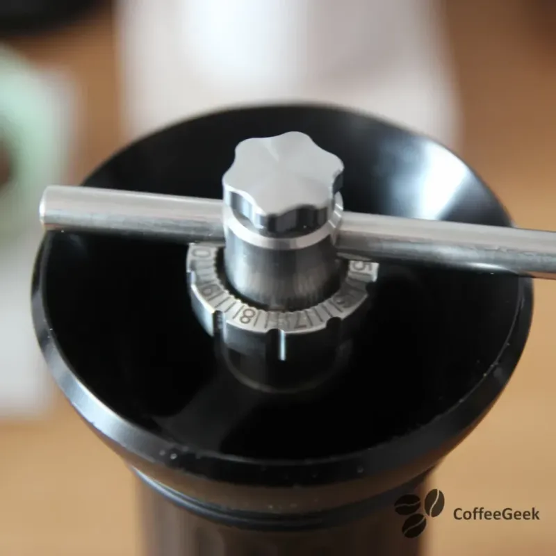 Apollo grinder crank