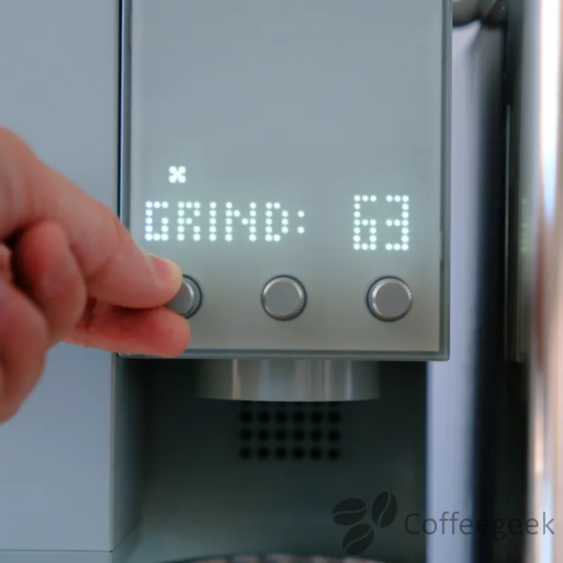 Left dial: grinder control