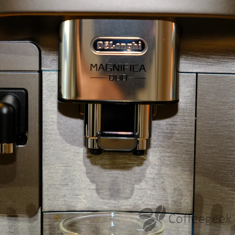 La boquilla de extracción de la De'Longhi Magnifica Duo