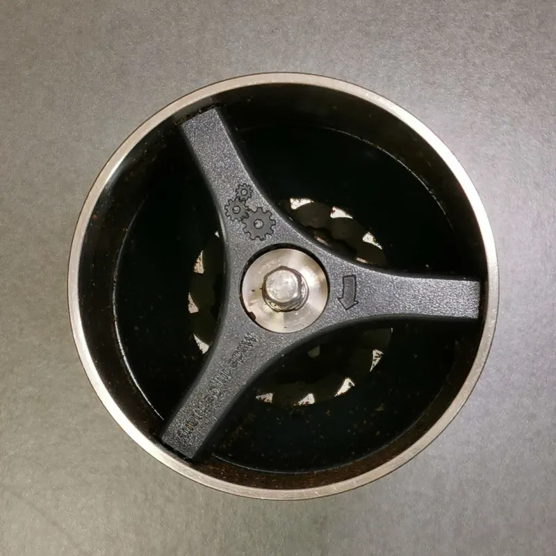 Intérieur du Comandante C40 MKIV