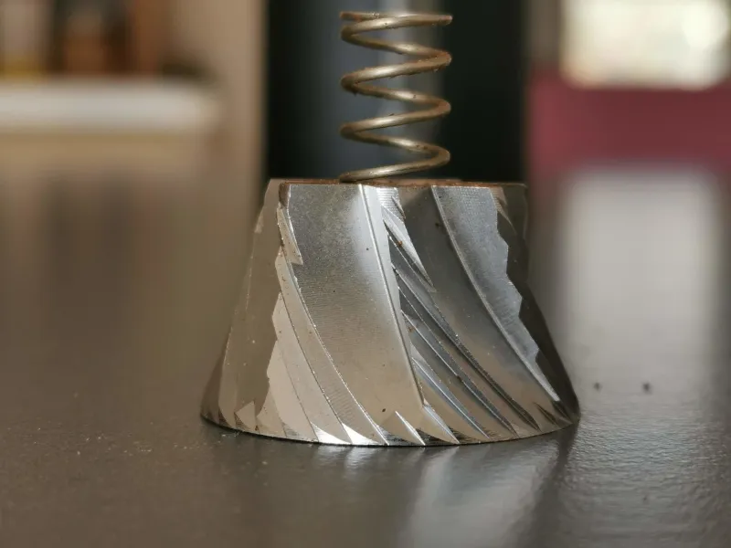 Ajustement du Comandante C40