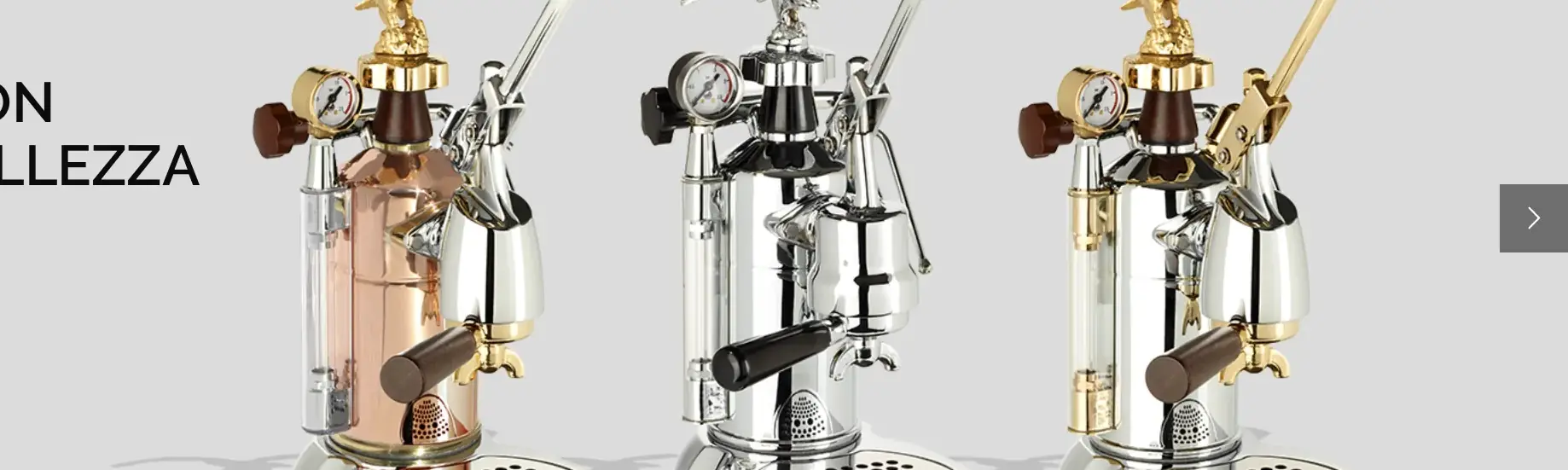 Discover the subtleties of the La Pavoni lever espresso machine, a jewel of Italian craftsmanship, through a practical guide that will enrich your coffee moments. Learn to master essential elements such as water temperature and bean quality to craft a flavorful espresso. Dive into the world of handcrafted coffee and transform your daily routine into a refined and memorable experience.