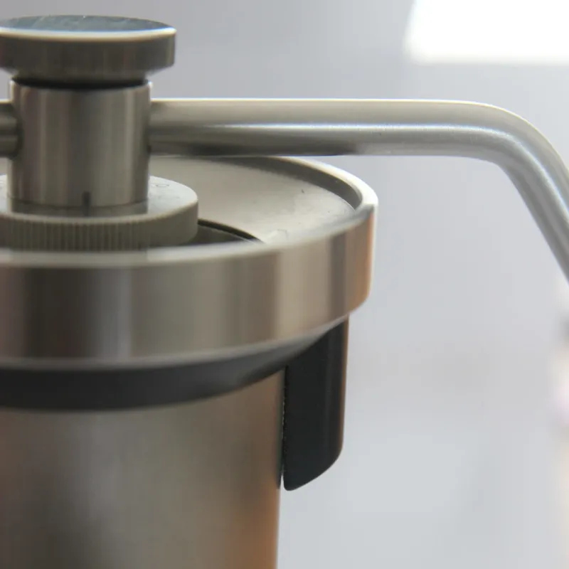 Kinu M47 thumb rest