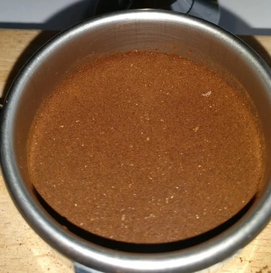La Pavoni tamper with no coffee on the edges