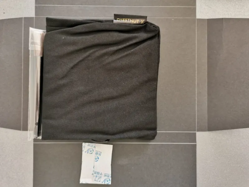A carrying pouch is included