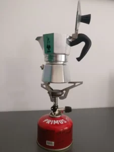 Heating the moka pot