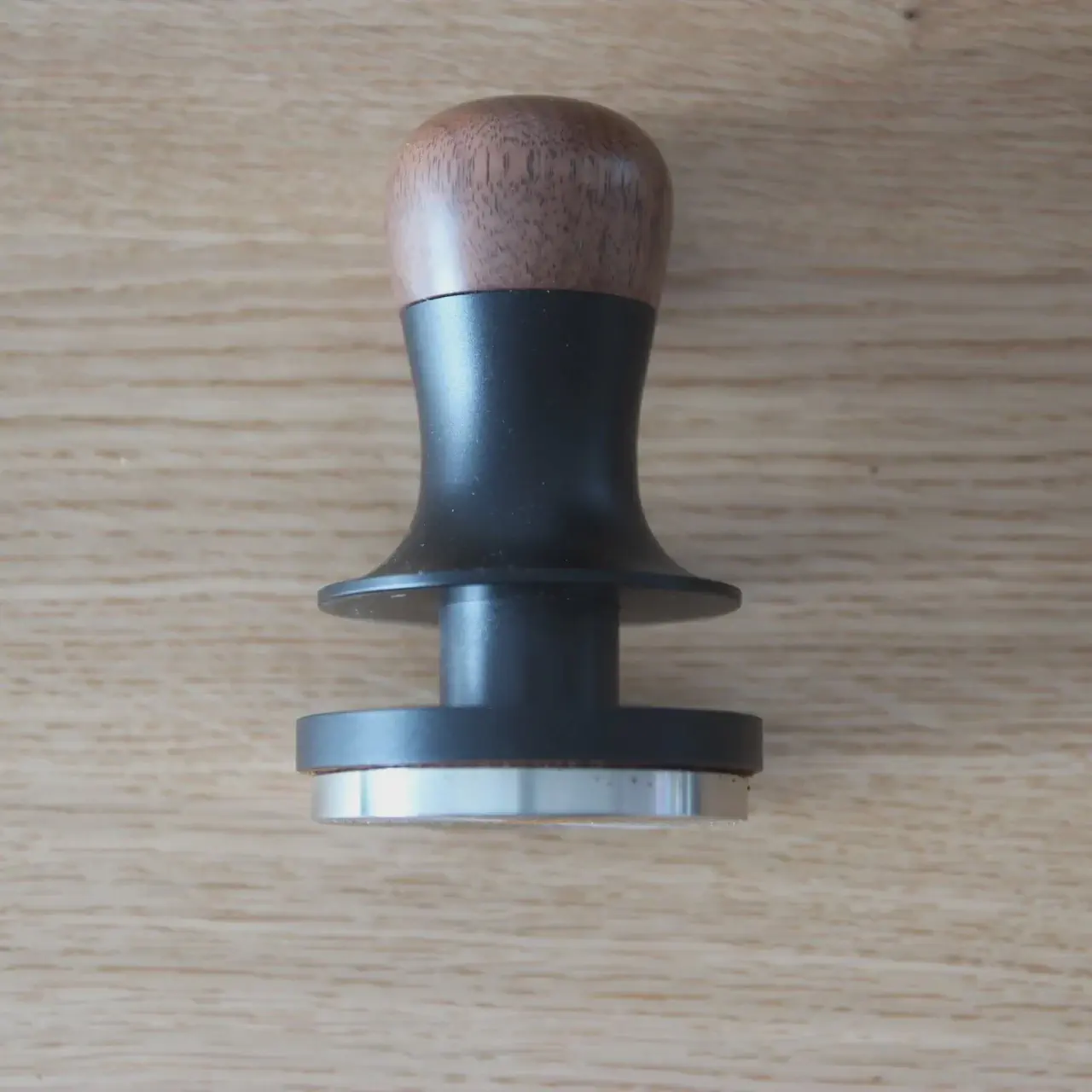 MHW 3Bomber tamper in wood and stainless steel