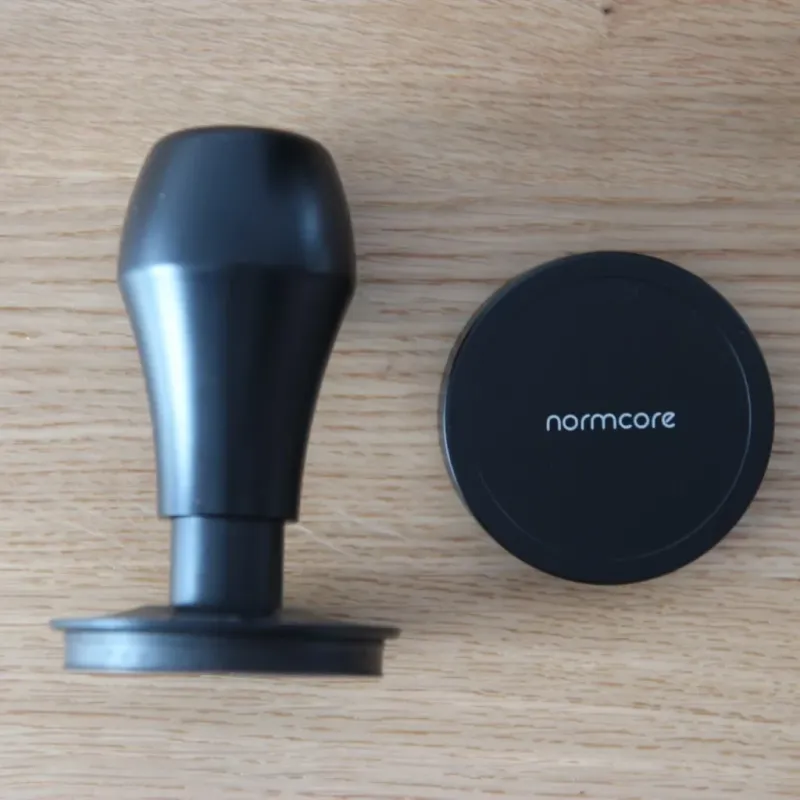 Black Normcore V4 tamper with flat base