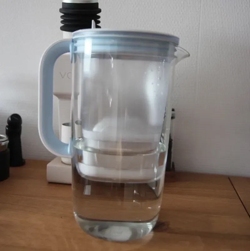 Old Brita Fjord plastic filter jug