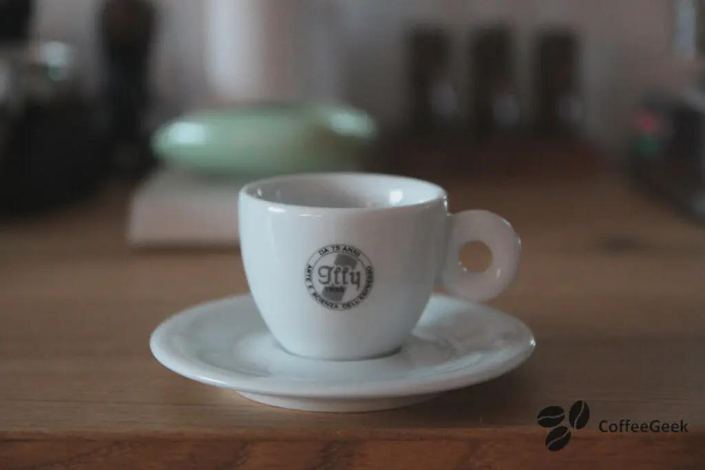 Illy cup purchased on Le Bon Coin