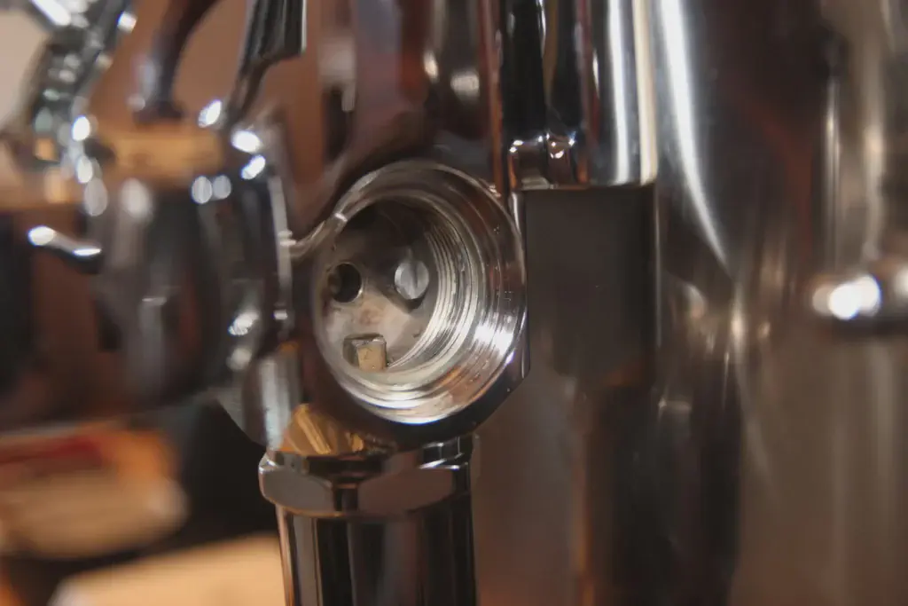 Chamber lubrication