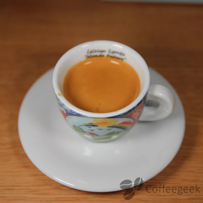 Millab espresso in cup
