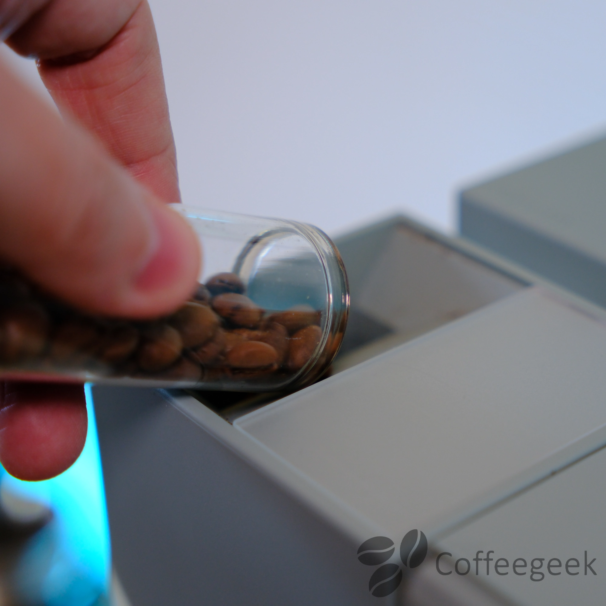 xBloom Studio Grinder Test: Pour-Over and Espresso