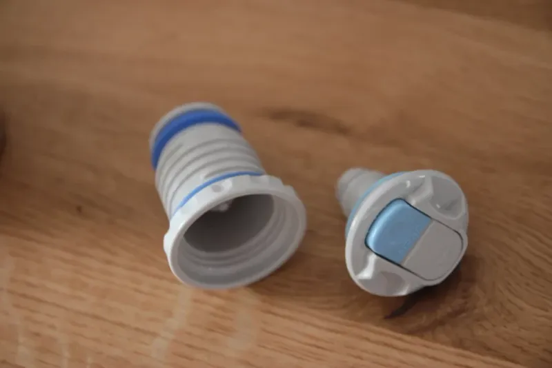 Il tappo di questo Thermos è smontabile per permetterne la pulizia in profondità.