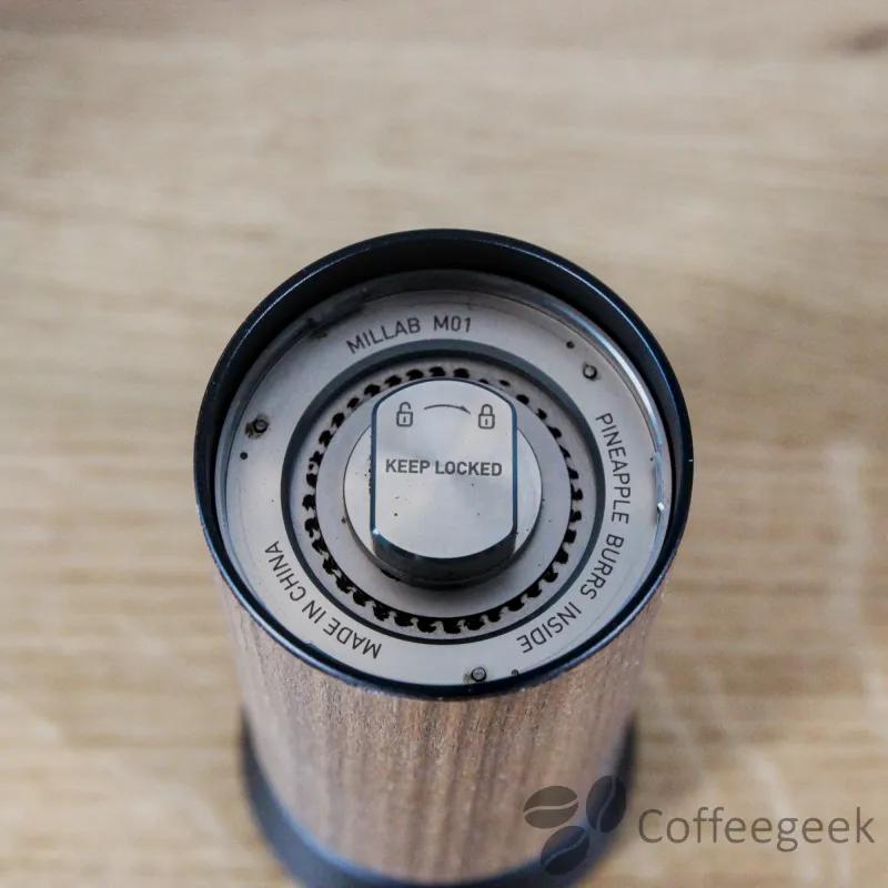 Smontaggio della manopola di regolazione del Millab M01