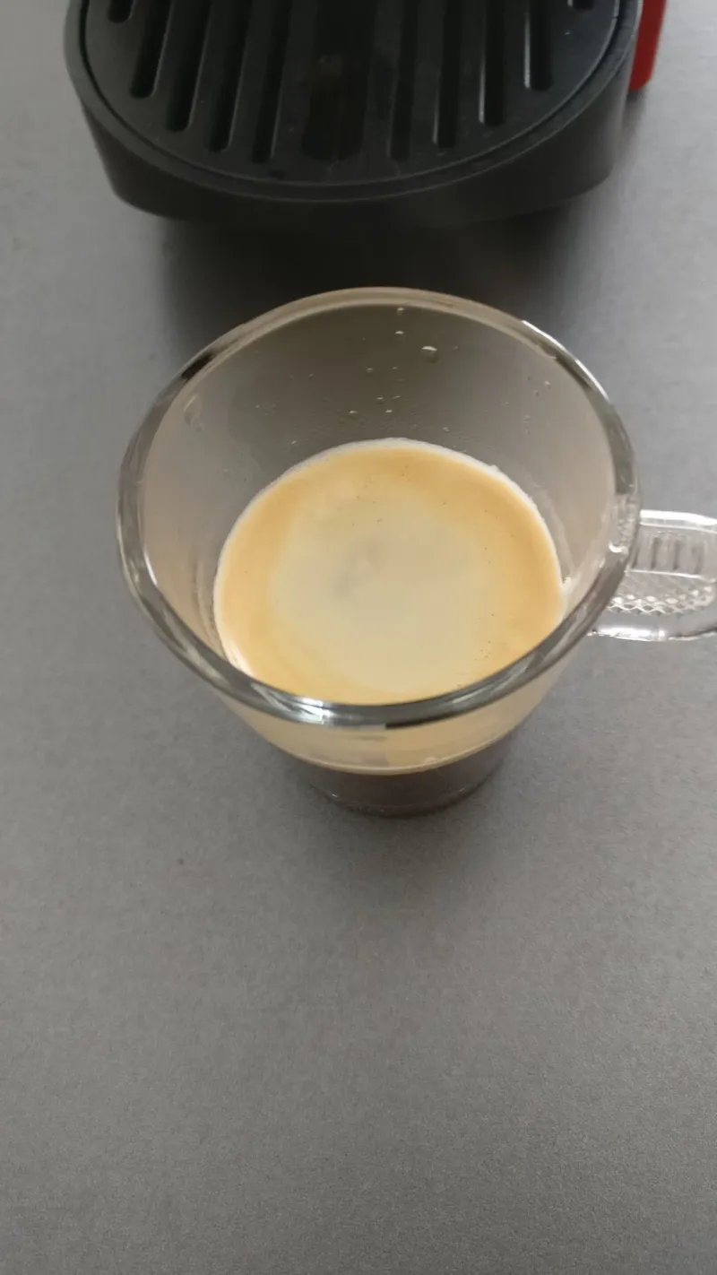 抽出中のコーヒー