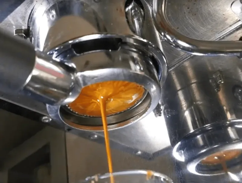 Extractie met aangepaste tamper