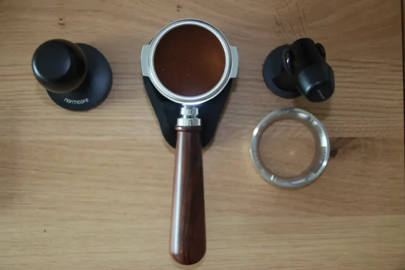 Tamper op filterdrager