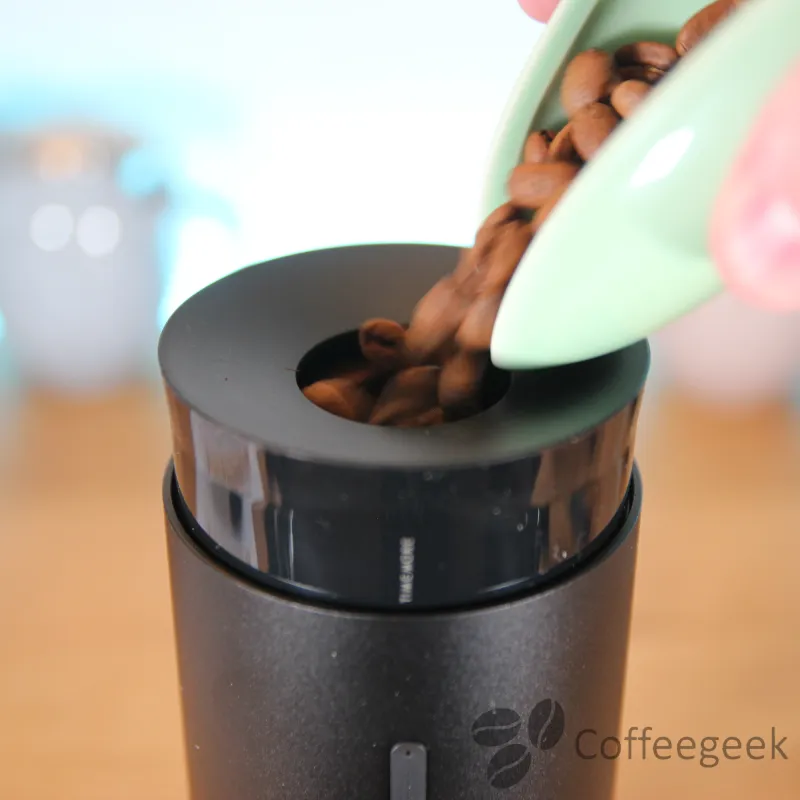 Wsypywanie ziaren Whirly