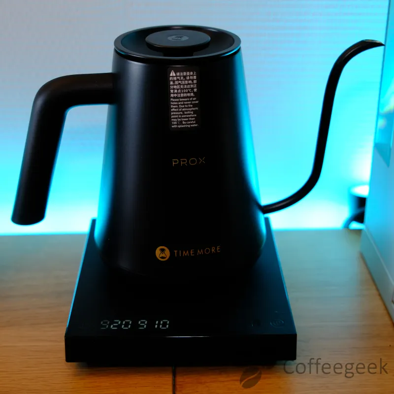 Czajnik gooseneck Timemore Fish PRO X na podstawie