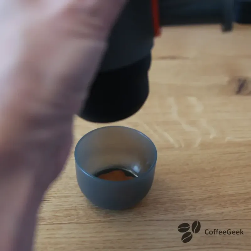 Skruva fast portatfiltret